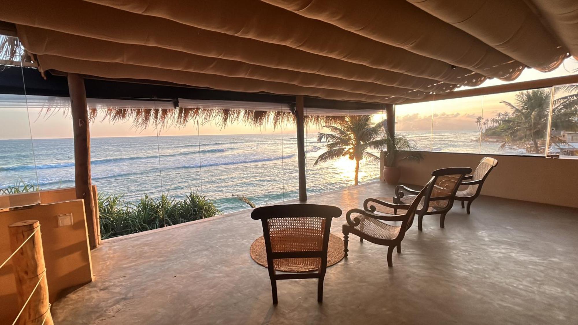 Gitano Surf Ahangama Beachfront Exterior photo